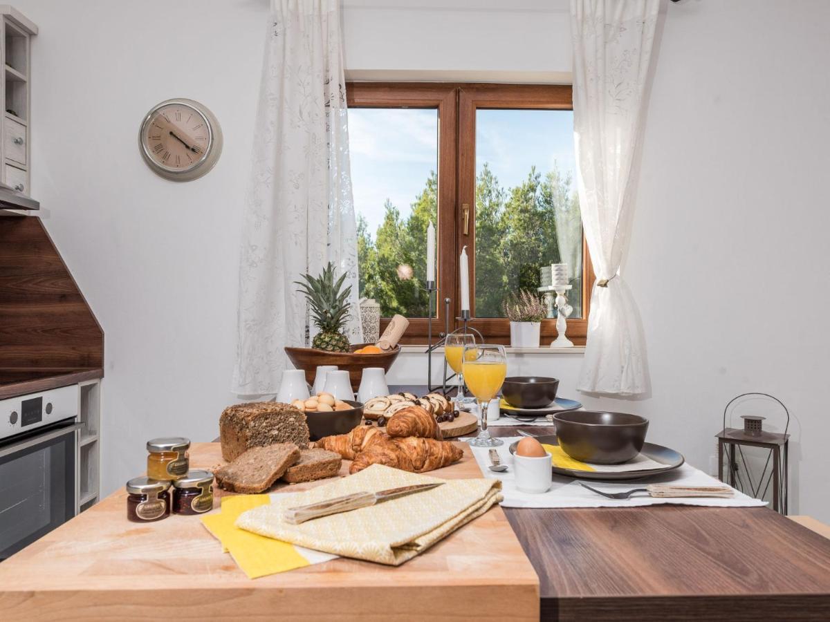 Holiday Home Velebit By Interhome Rovanjska Kültér fotó
