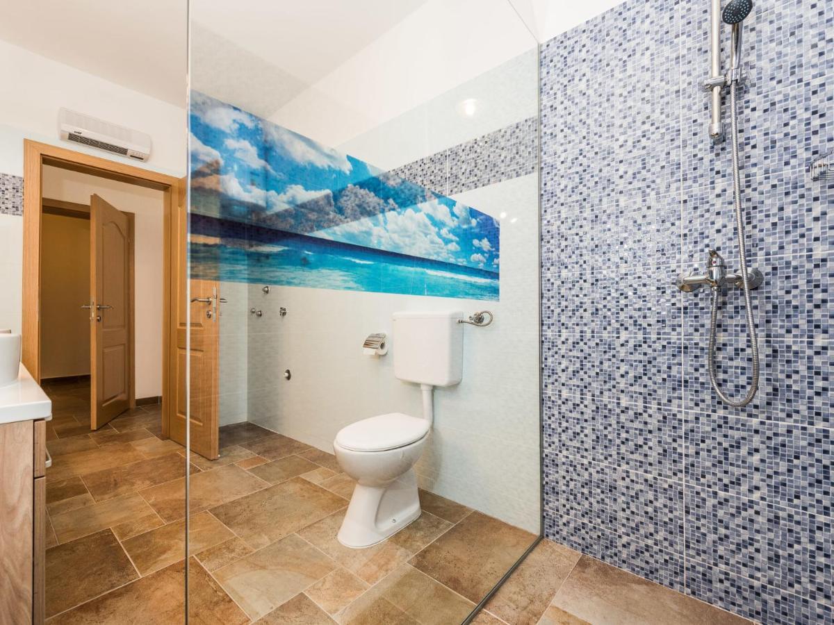 Holiday Home Velebit By Interhome Rovanjska Kültér fotó