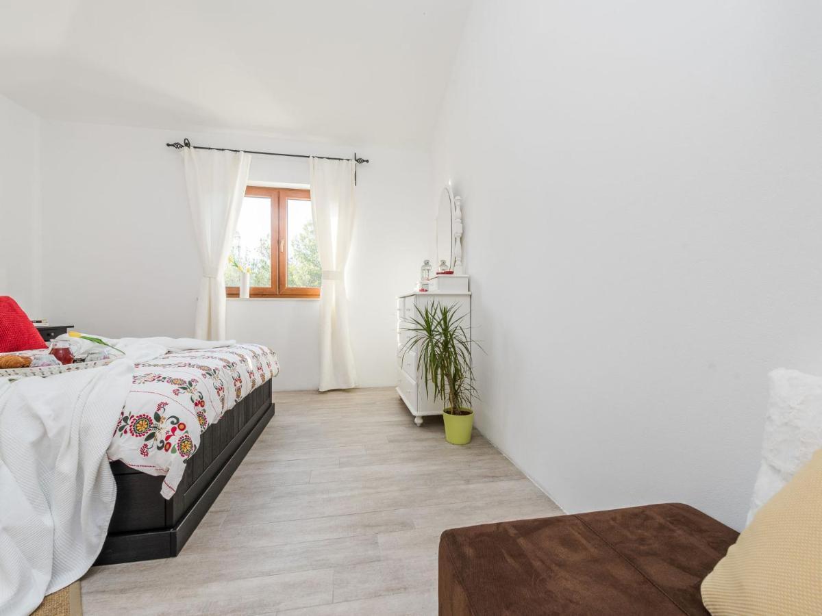 Holiday Home Velebit By Interhome Rovanjska Kültér fotó