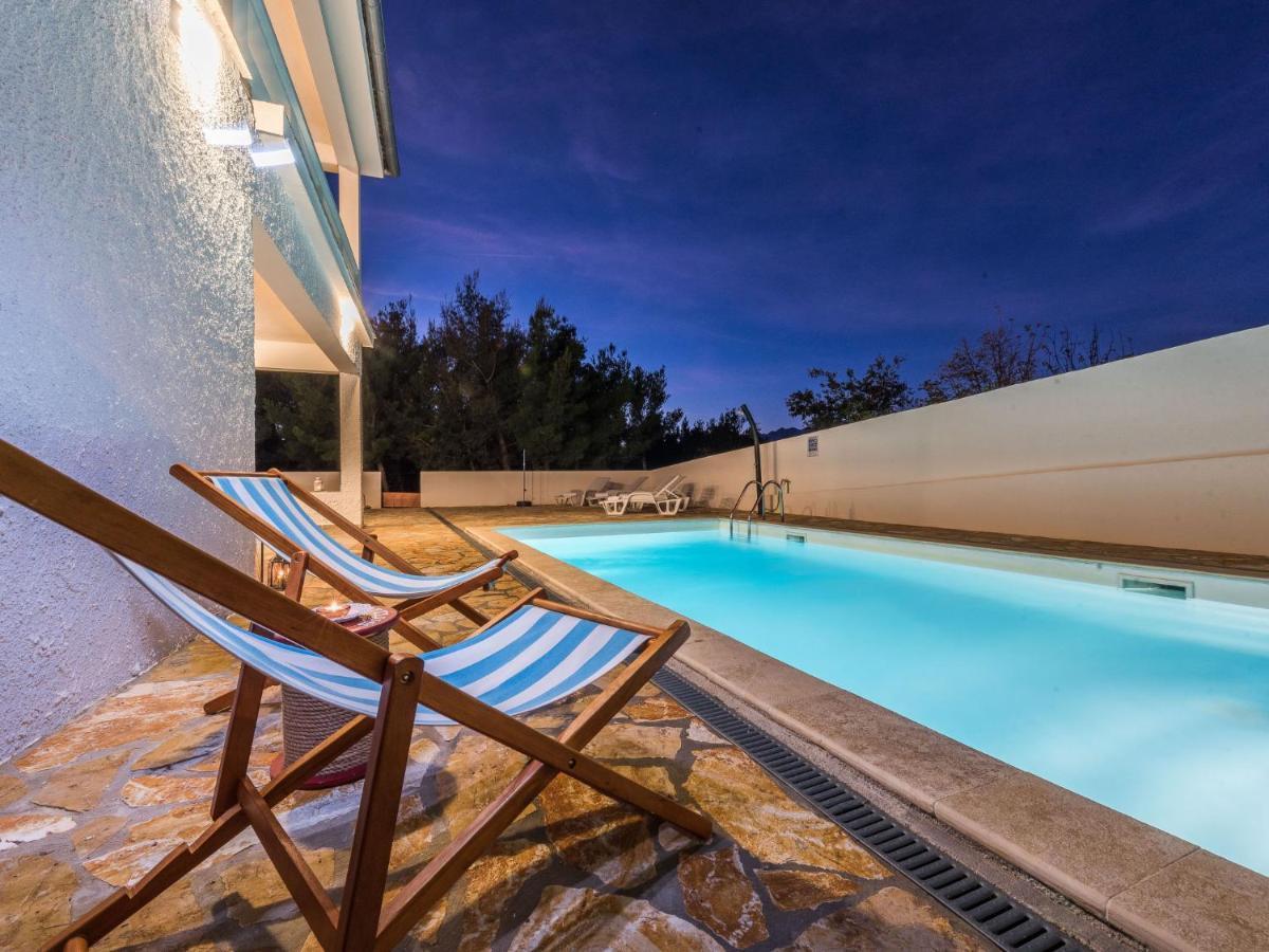 Holiday Home Velebit By Interhome Rovanjska Kültér fotó